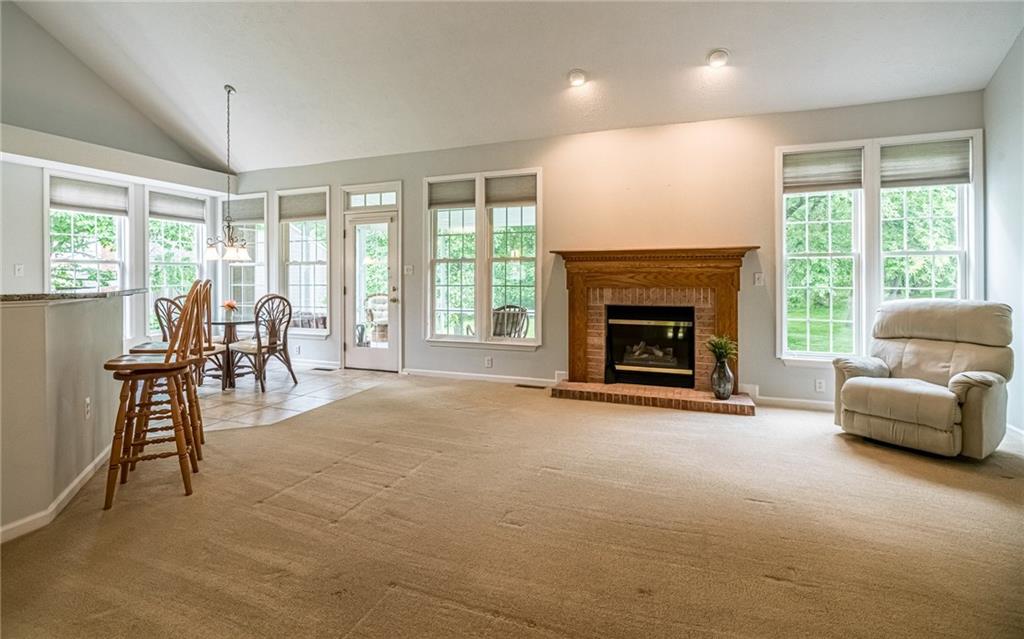 1012 Alpine Drive Mars, PA 16046 - Photo 3 of 21