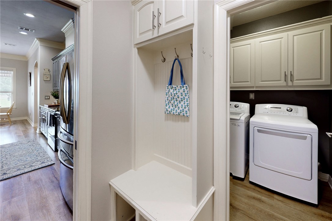 4178 WAGONWHEEL Road Bryan, TX 77808 - Photo 12 of 39