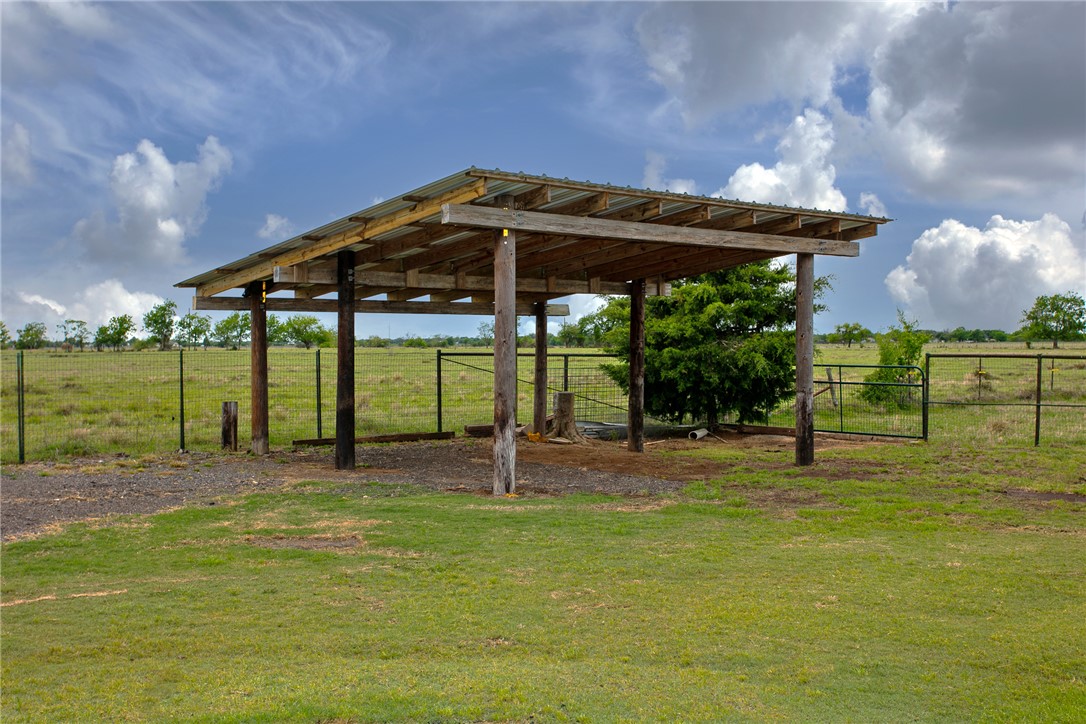 4178 WAGONWHEEL Road Bryan, TX 77808 - Photo 32 of 39