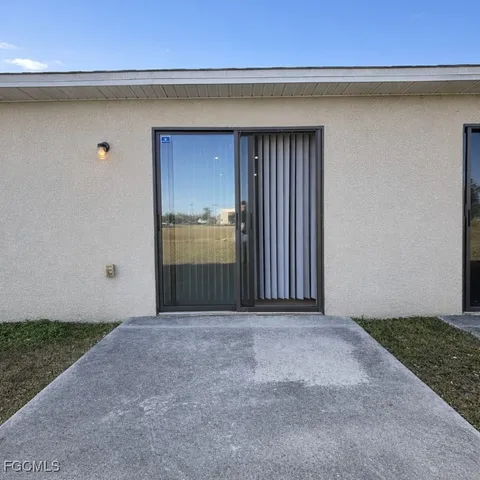 a view of backyard space