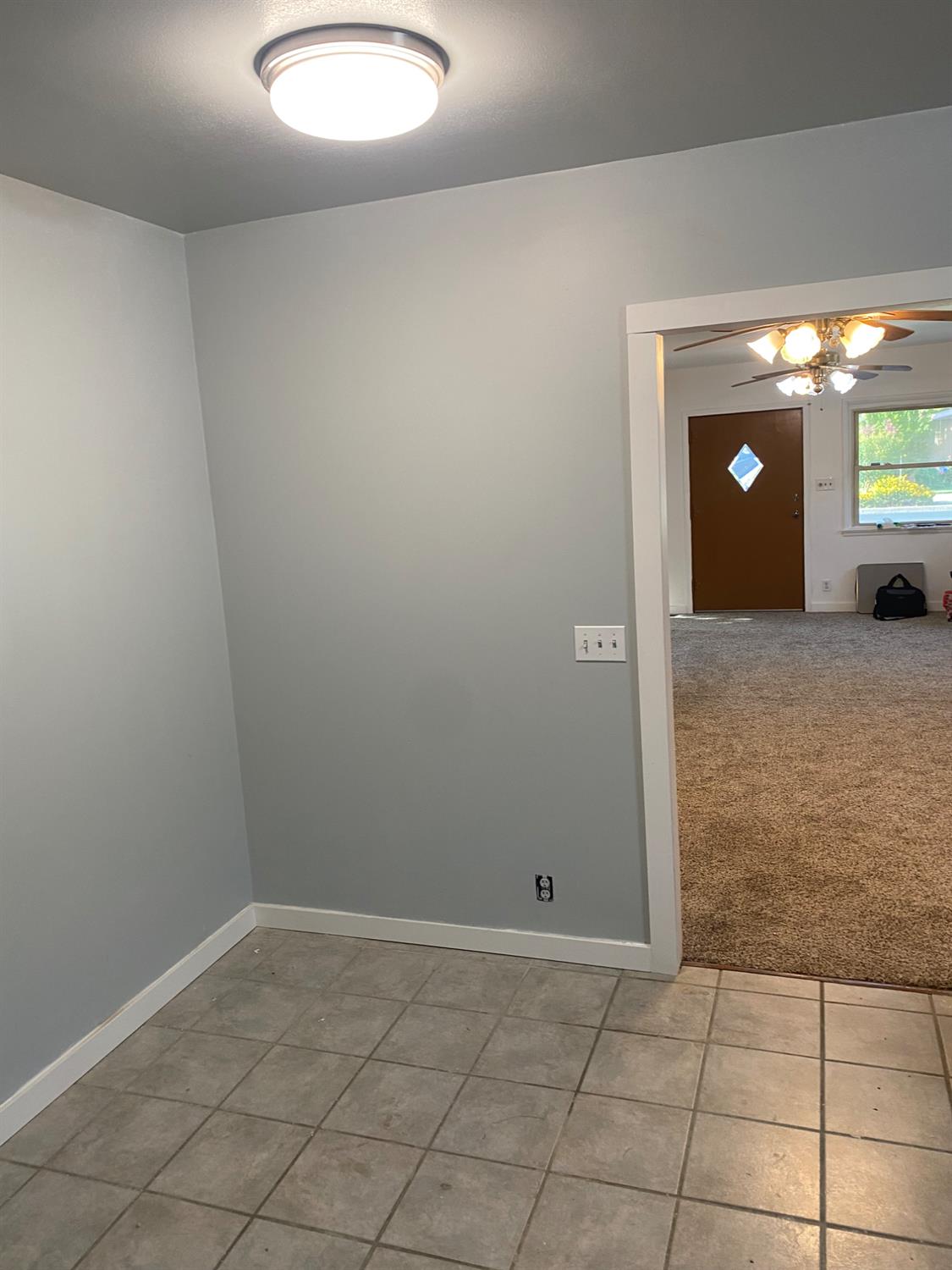 947 West Friesen Avenue Reedley, CA 93654 - Photo 24 of 34 a view of a hallway