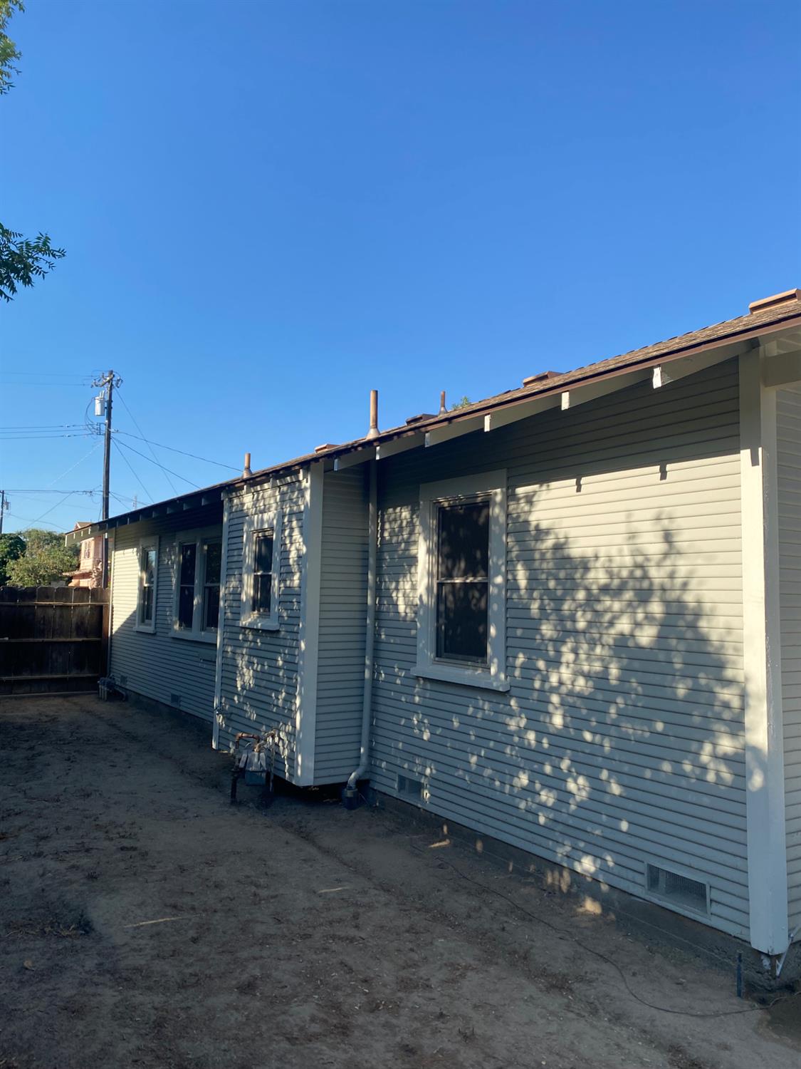 947 West Friesen Avenue Reedley, CA 93654 - Photo 31 of 34 a view of a porch