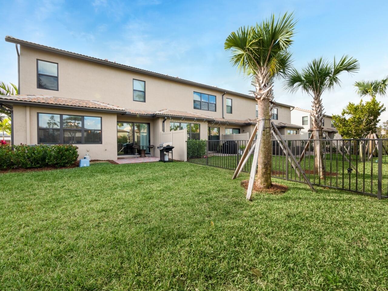 8217 Cadre Noir Road Lake Worth, FL 33467 - Photo 15 of 15 007