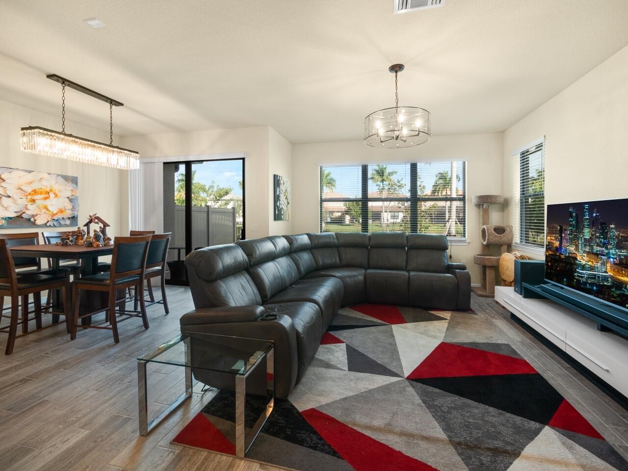 8217 Cadre Noir Road Lake Worth, FL 33467 - Photo 3 of 15 009