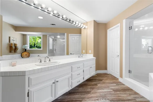 $1,359,999 | 4 Vista Frondosa, Rancho Santa Margarita, CA 92688