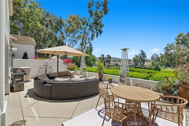 $1,359,999 | 4 Vista Frondosa, Rancho Santa Margarita, CA 92688