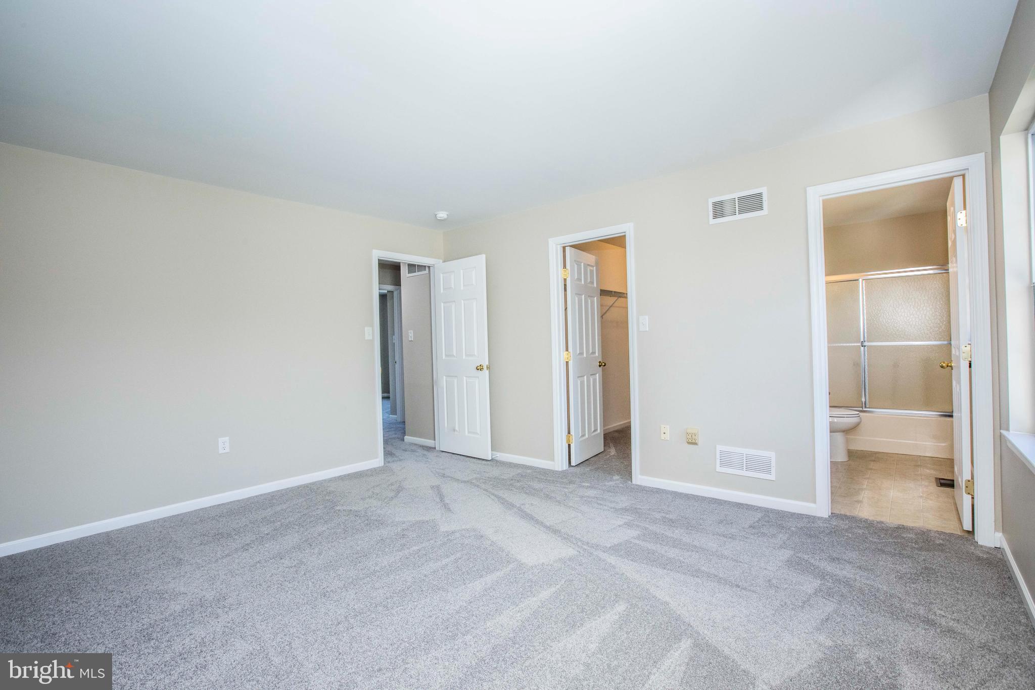 20 White Pine Gulch Reading, PA 19607 - Photo 20 of 28 Owner's suite