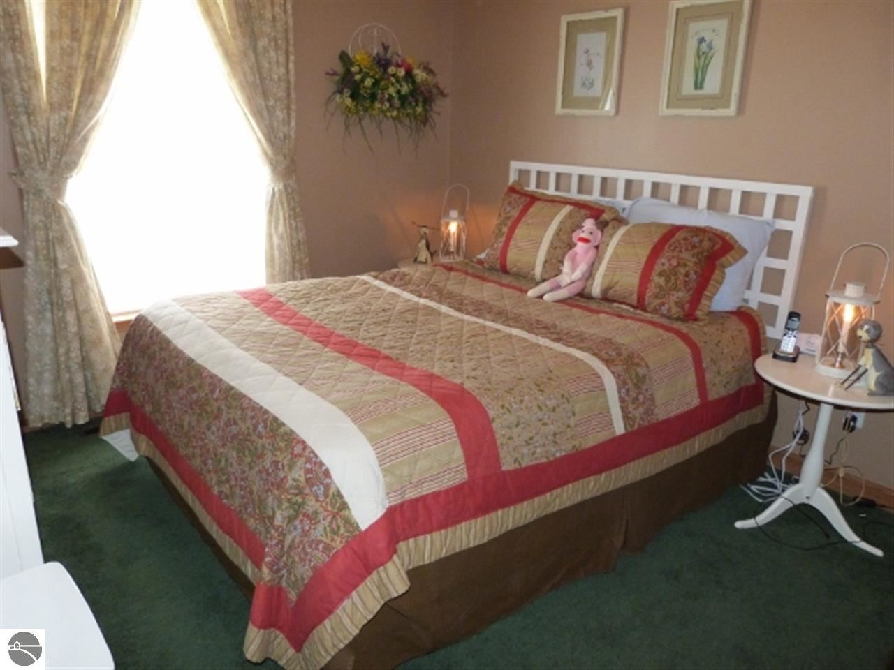 355 Harwood Road Beulah, MI 49617 - Photo 5 of 39 1774951-4.JPG