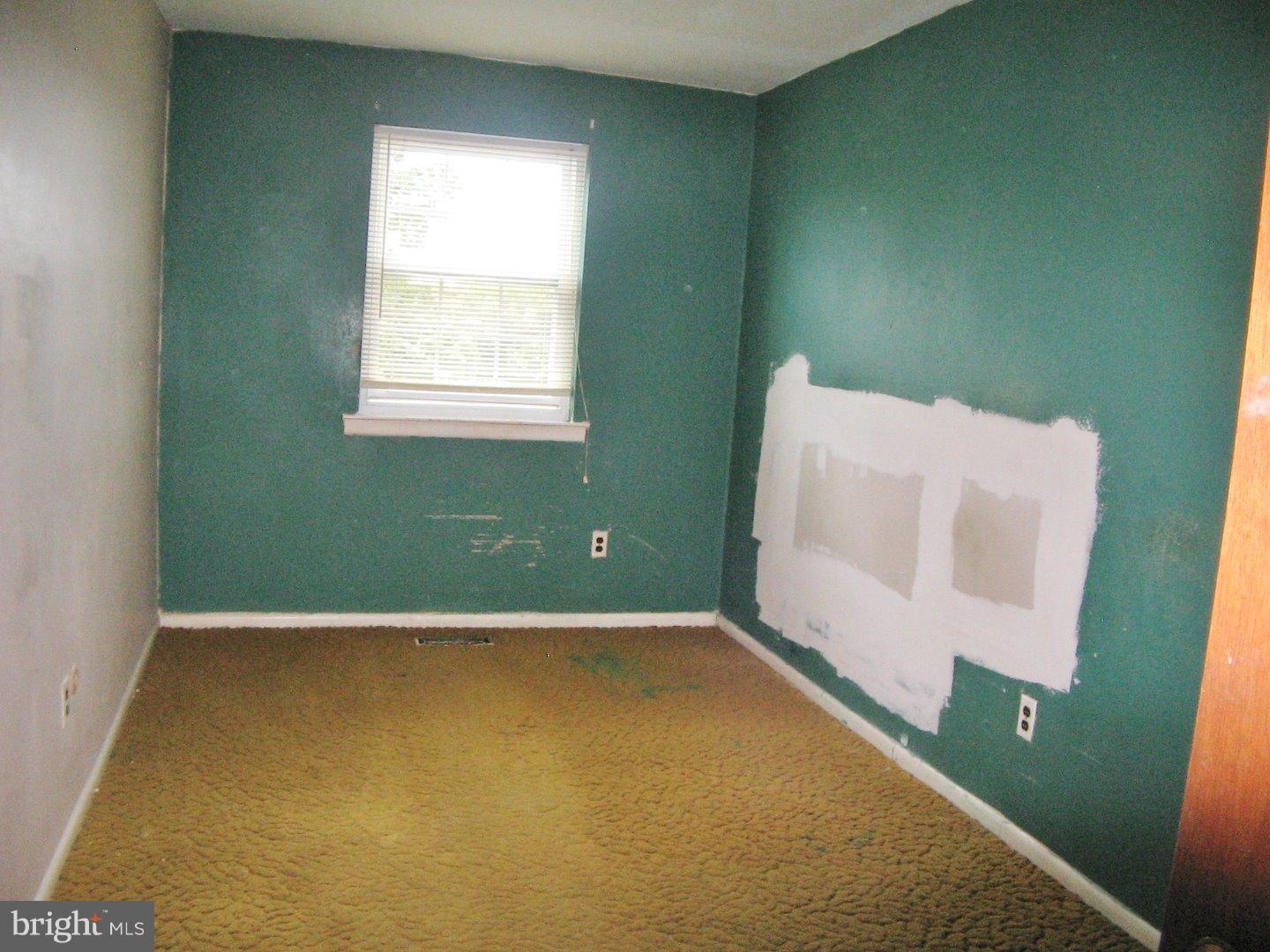 11021 Rennard Street Philadelphia, PA 19116 - Photo 14 of 25 Gallery Image 14