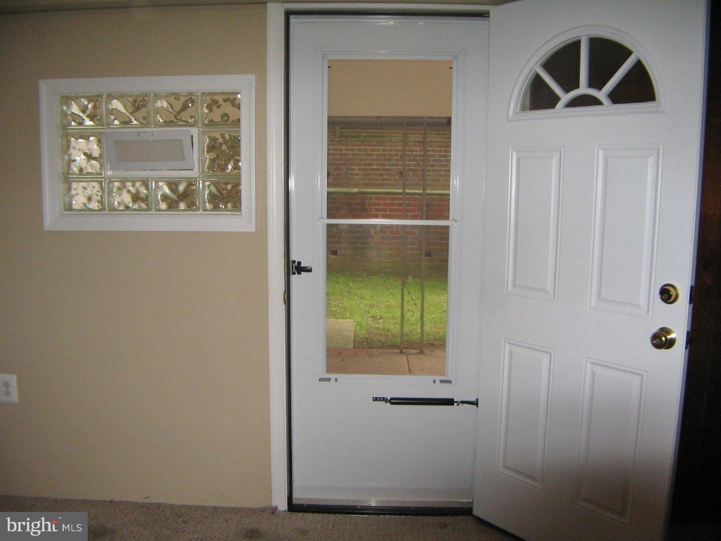 11021 Rennard Street Philadelphia, PA 19116 - Photo 17 of 25 Gallery Image 17