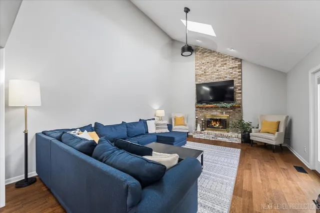 $639,900 | 602 Highbury Lane, Geneva, IL 60134