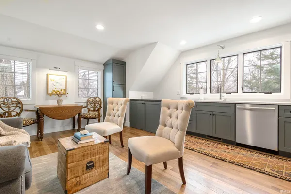 $2,300,000 | 522 Napoleon Street, South Bend, IN 46617