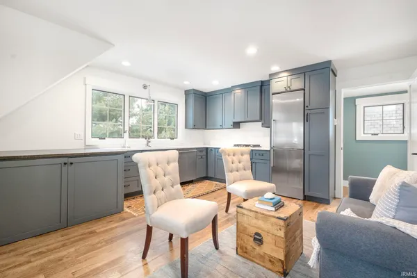 $2,300,000 | 522 Napoleon Street, South Bend, IN 46617