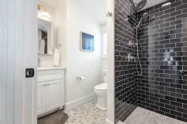 $2,300,000 | 522 Napoleon Street, South Bend, IN 46617