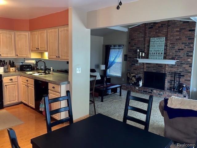 21421 Georgetown Road Woodhaven, MI 48183 - Photo 6 of 30