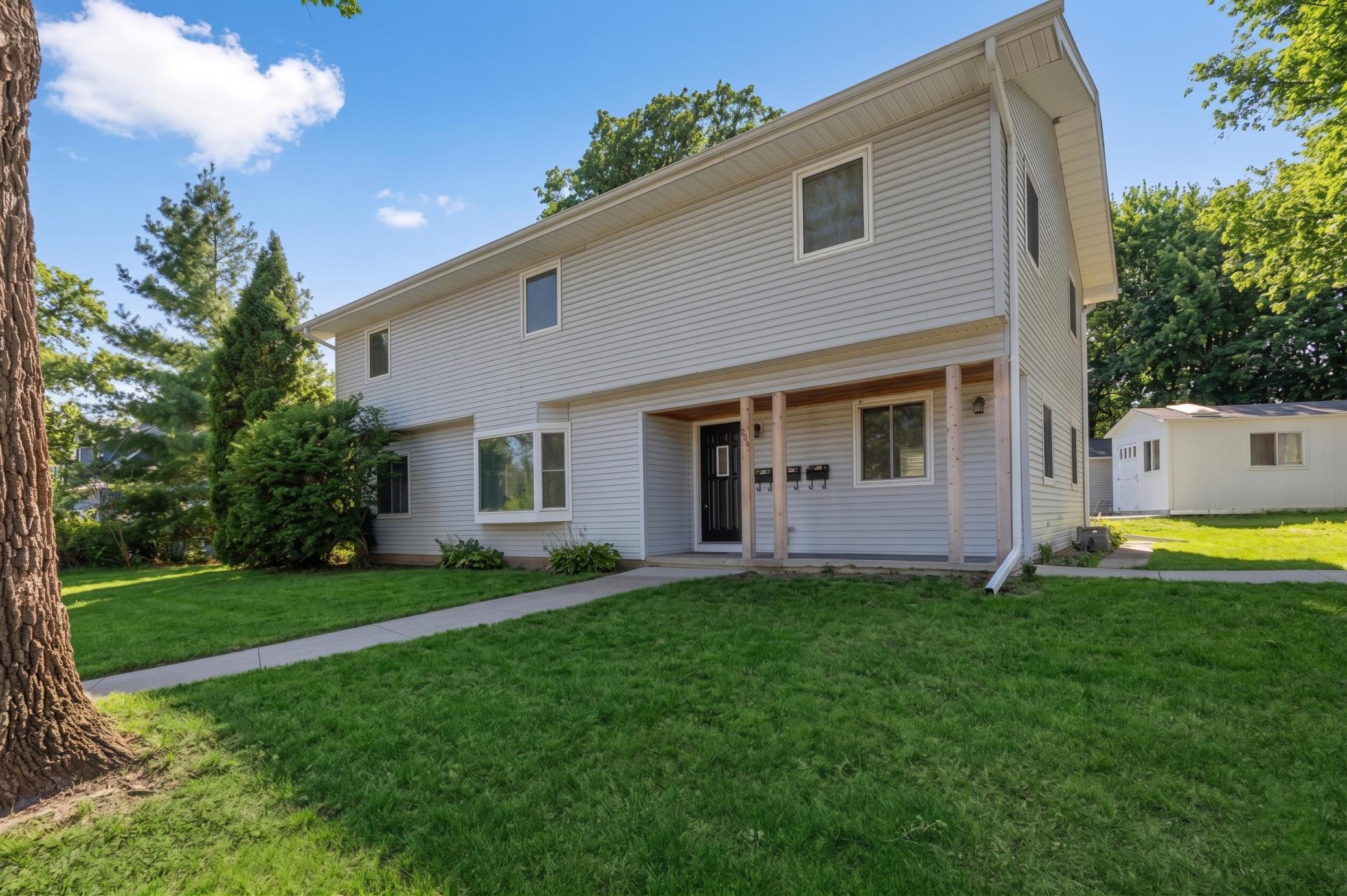 728 Winona Street Mankato, MN 56001 - Photo 7 of 34