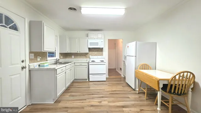 $1,500 | 392 Lafferty Lane, Dover, DE 19901