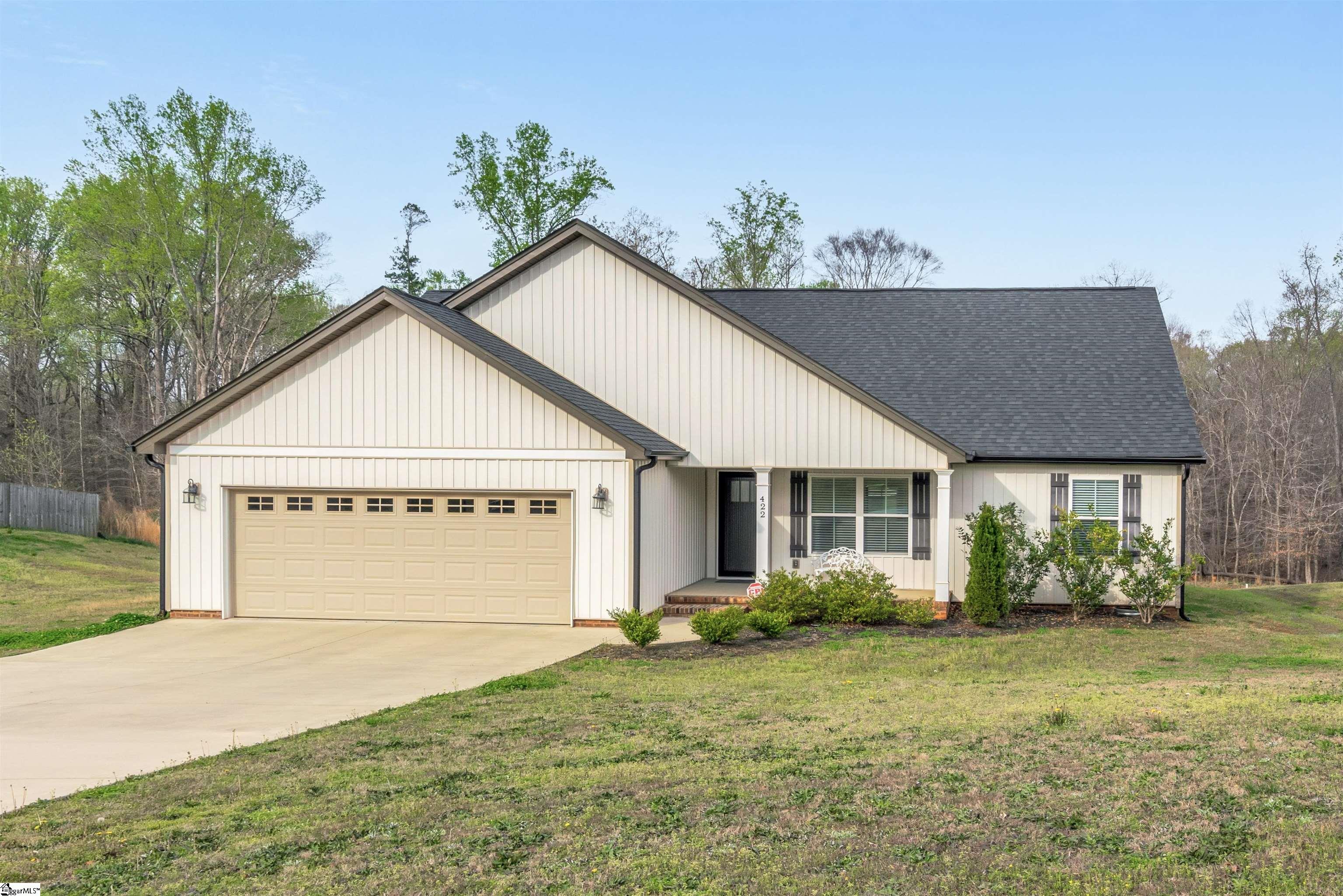 422 Thiago Court Lyman, SC 29365 - Photo 2 of 26