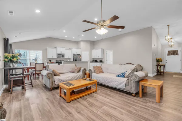 $344,900 | 422 Thiago Court, Lyman, SC 29365