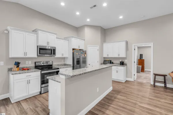 $344,900 | 422 Thiago Court, Lyman, SC 29365