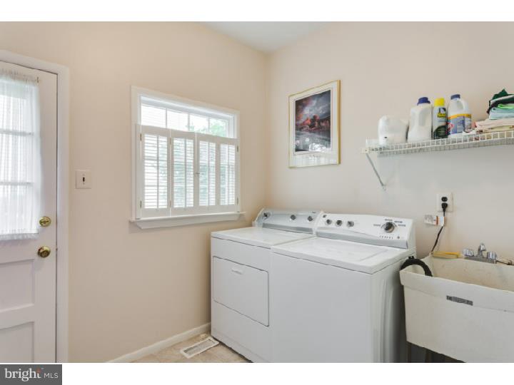 738 York Road Mount Laurel, NJ 08054 - Photo 16 of 25
