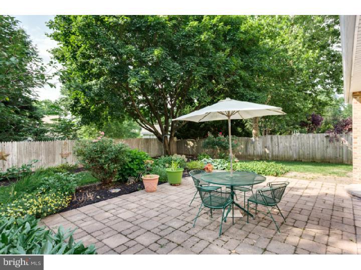 738 York Road Mount Laurel, NJ 08054 - Photo 3 of 25