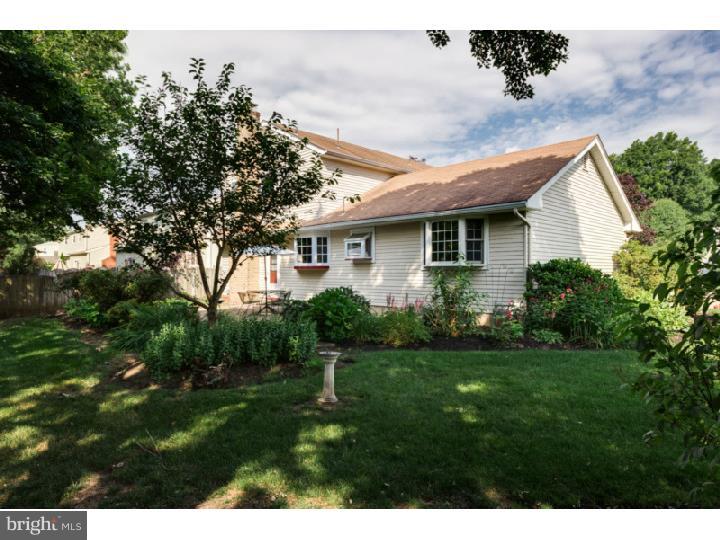 738 York Road Mount Laurel, NJ 08054 - Photo 5 of 25