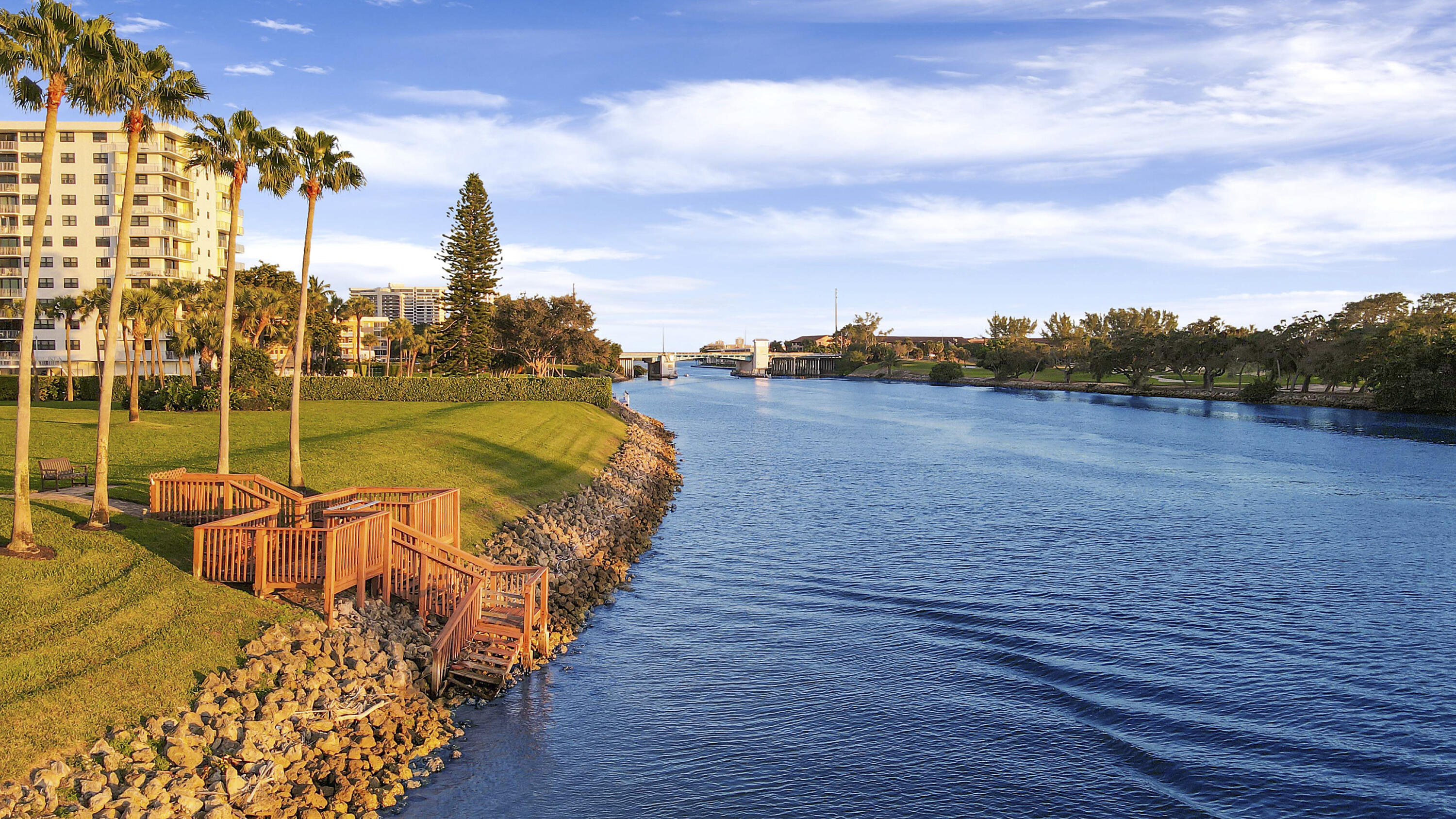 356 Golfview Road, Unit 101 North Palm Beach, FL 33408 - Photo 20 of 25 Intercostal View