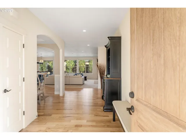 $1,095,000 | 14205 Northwest 56th Avenue, Vancouver, WA 98685