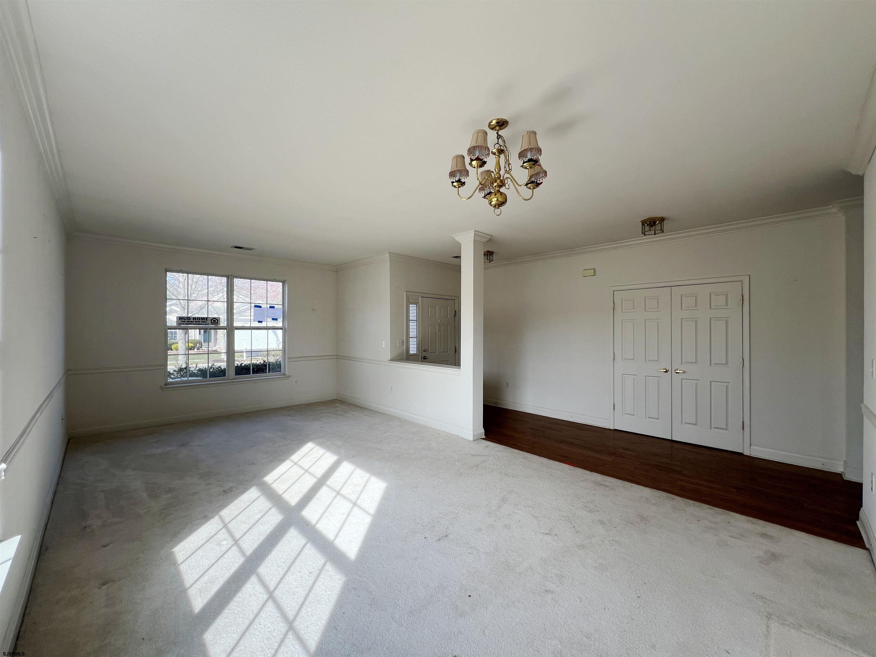 8 Manchester Street Galloway Township, NJ 08205 - Photo 5 of 31 a view of entryway