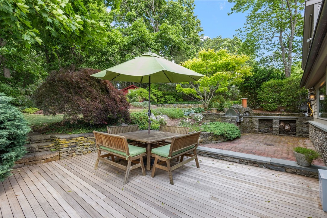 10 Nayatt Road Barrington, RI 02806 - Photo 3 of 45