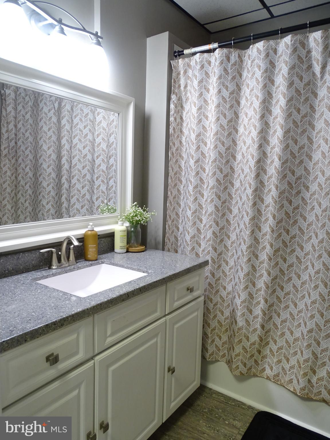 206 3rd Street Hanover, PA 17331 - Photo 8 of 18