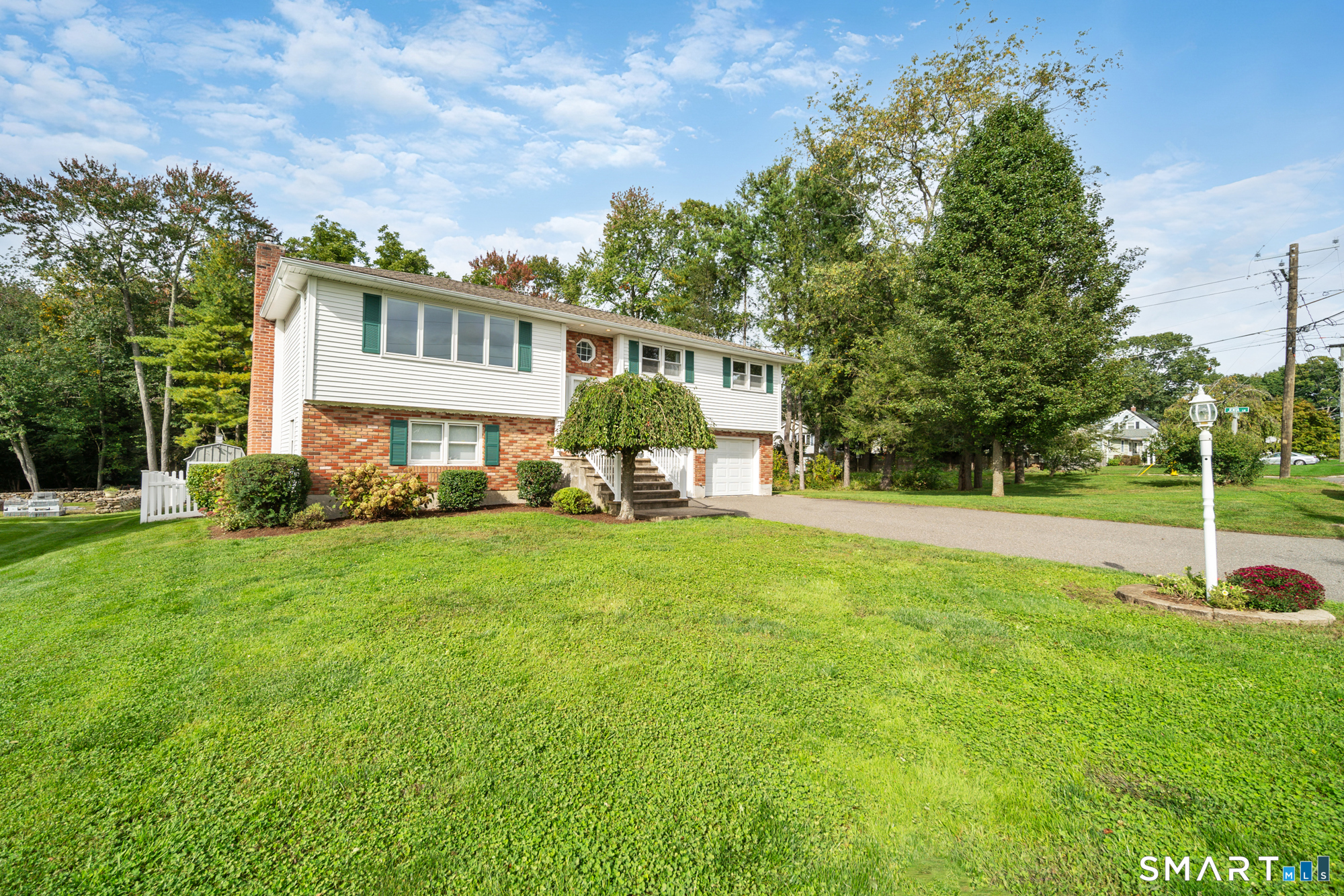 145 Edge Road Watertown, CT 06795 - Photo 1 of 36 Gallery Image 1
