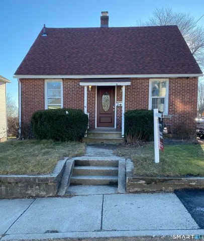 $350,000 | 212 Platt Street, Waterbury, CT 06704