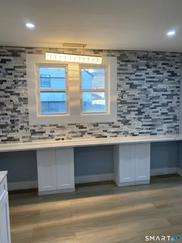 $350,000 | 212 Platt Street, Waterbury, CT 06704