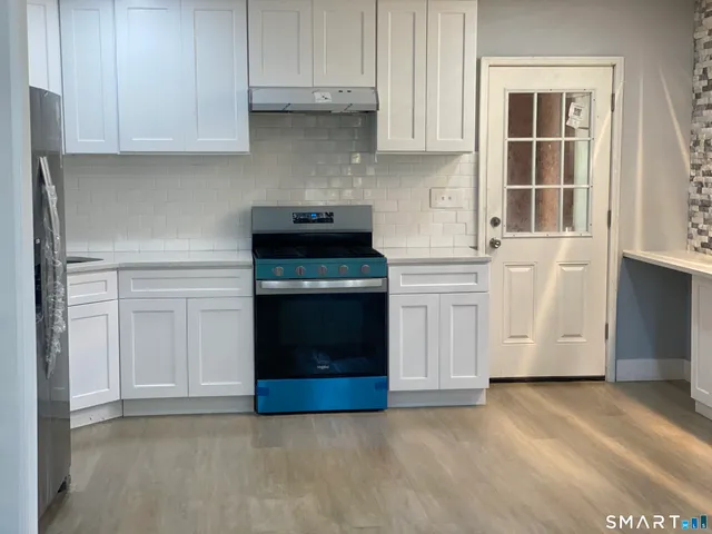 $350,000 | 212 Platt Street, Waterbury, CT 06704