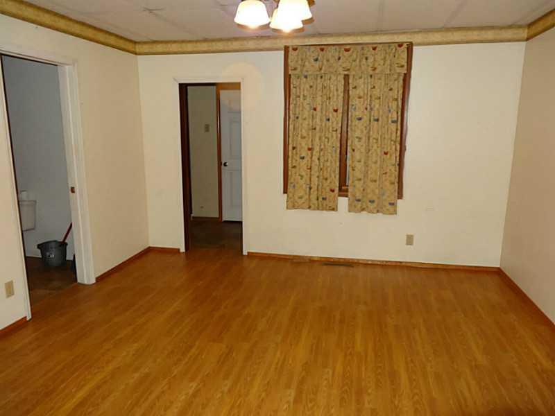 619 Old Rte 8 Harrisville, PA 16038 - Photo 2 of 18 Dining Room.