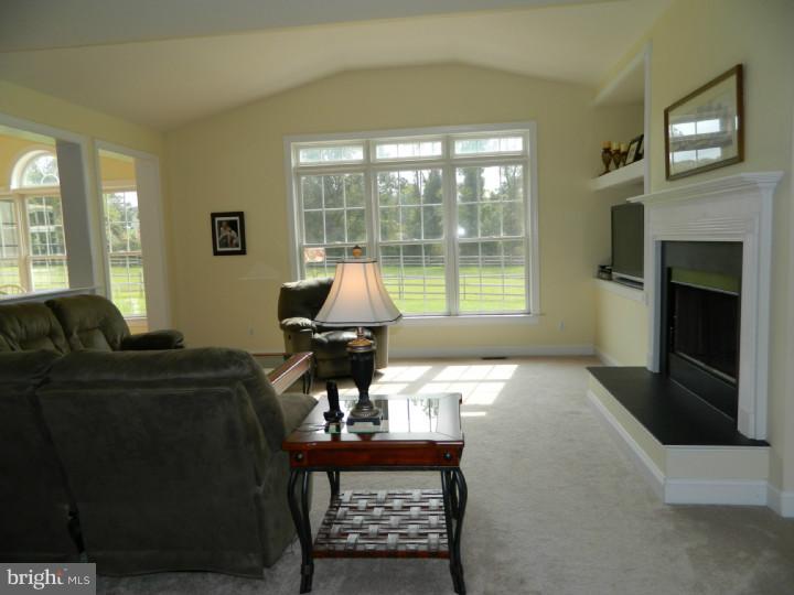16 Lippitt Road Honey Brook, PA 19344 - Photo 4 of 25 Family Room