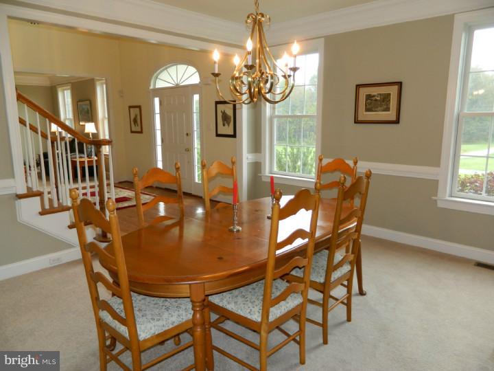 16 Lippitt Road Honey Brook, PA 19344 - Photo 6 of 25 Dining Room