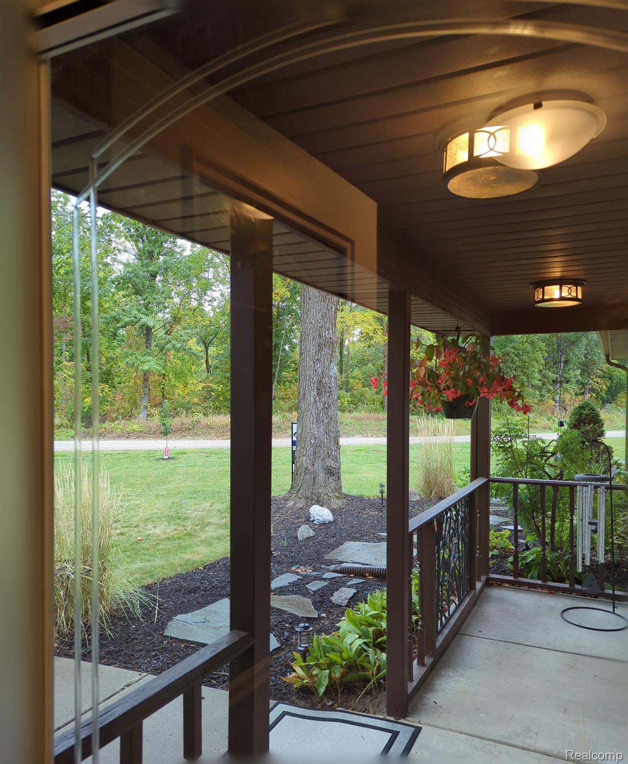15375 Whitaker Road Linden, MI 48451 - Photo 6 of 42 Gallery Image 6