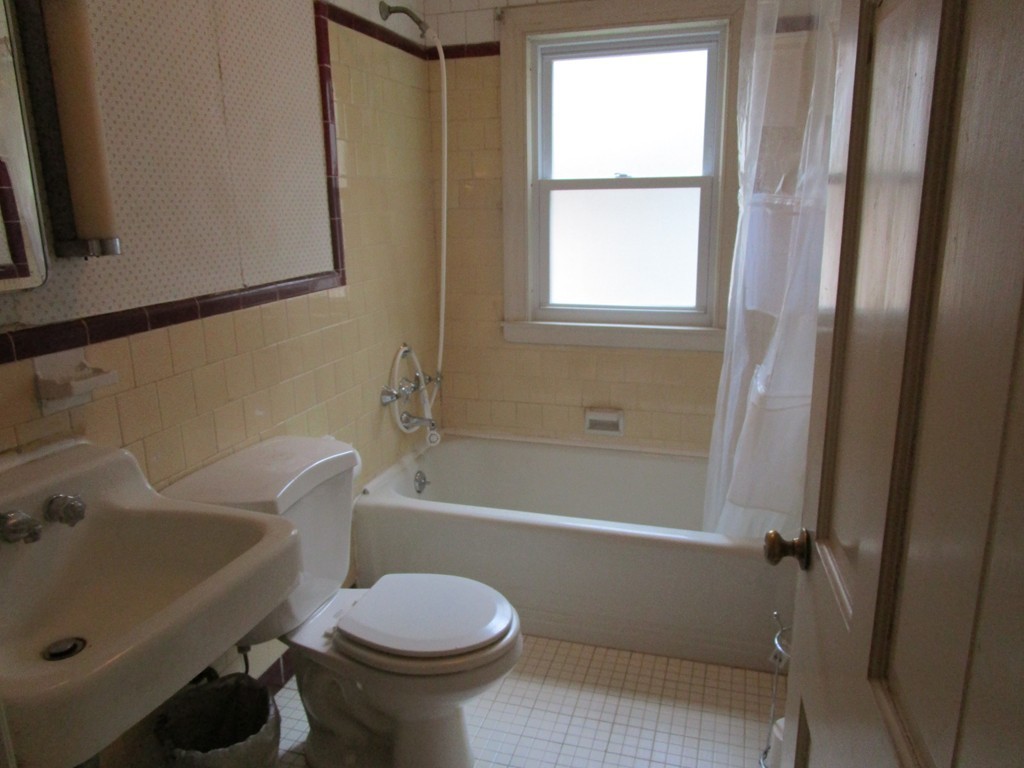 6 Westbrook Road Worcester, MA 01602 - Photo 12 of 23 Gallery Image 12