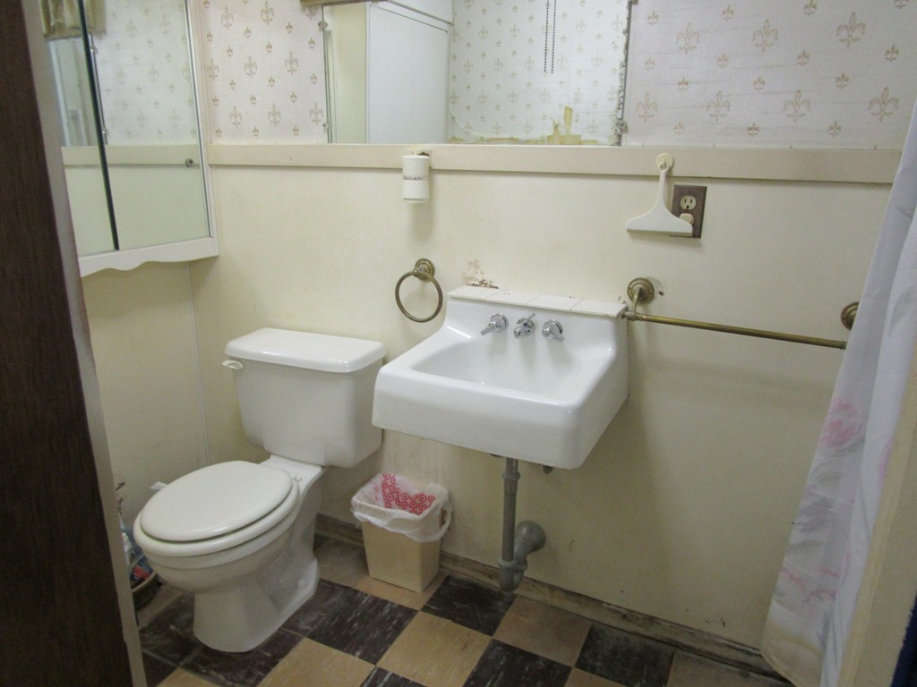 6 Westbrook Road Worcester, MA 01602 - Photo 17 of 23 Gallery Image 17
