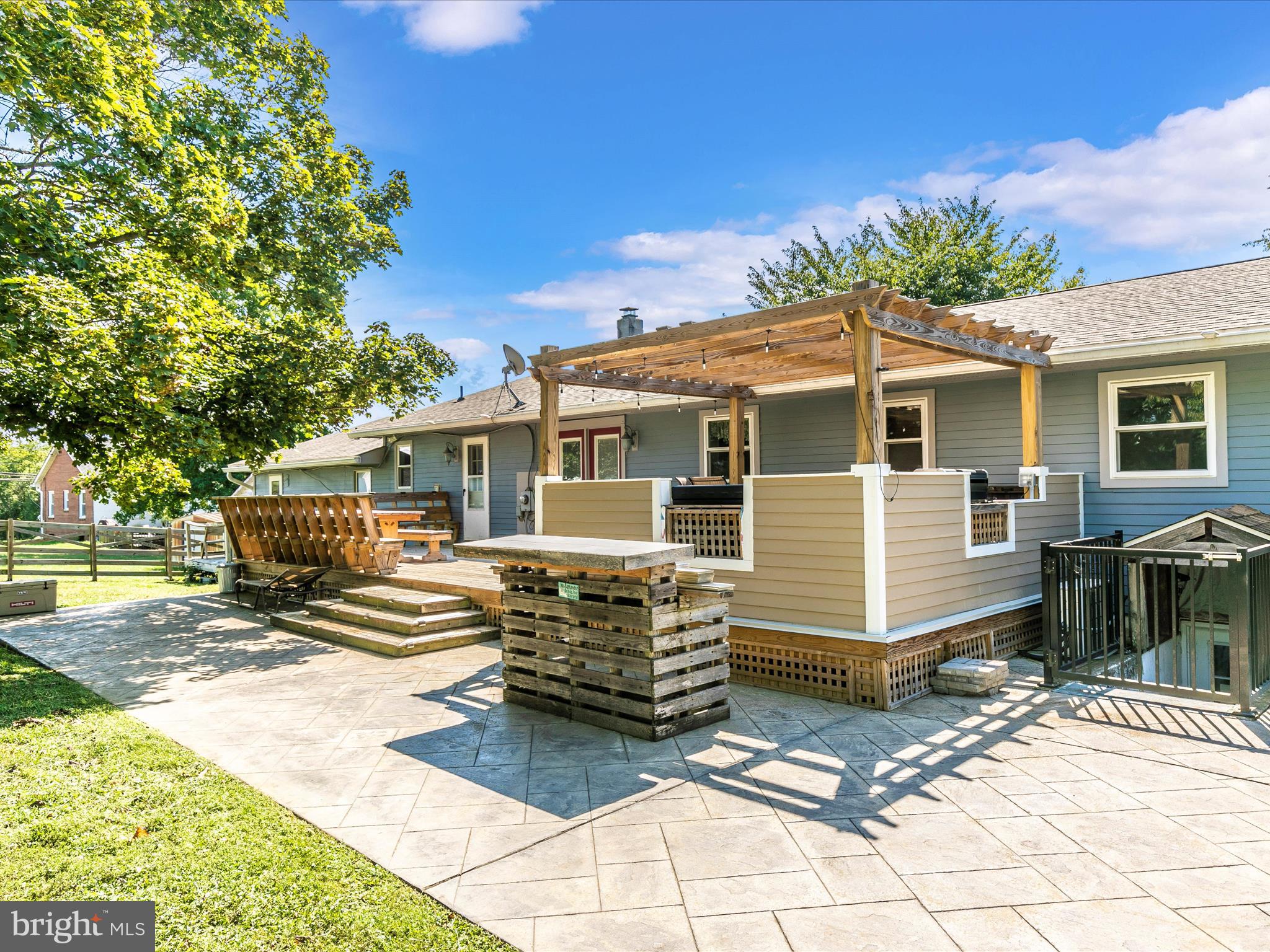 135 Circle Street Ranson, WV 25438 - Photo 21 of 61 AU3A9283