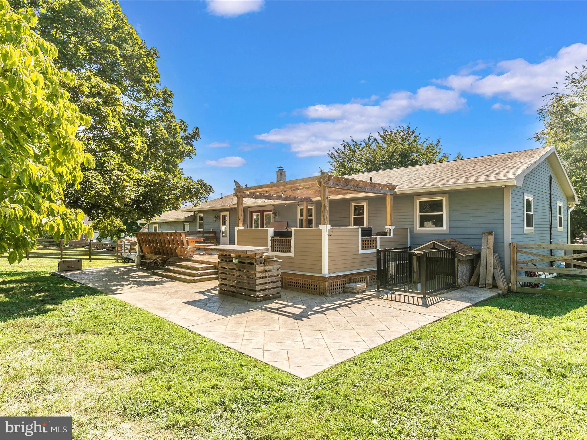 135 Circle Street Ranson, WV 25438 - Photo 10 of 61 AU3A9241