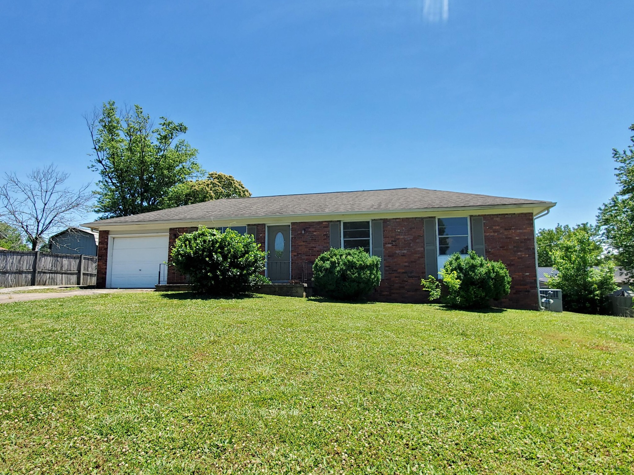 2038 Cheltenham Road Maryville, TN 37804 - Photo 1 of 19 Gallery Image 1