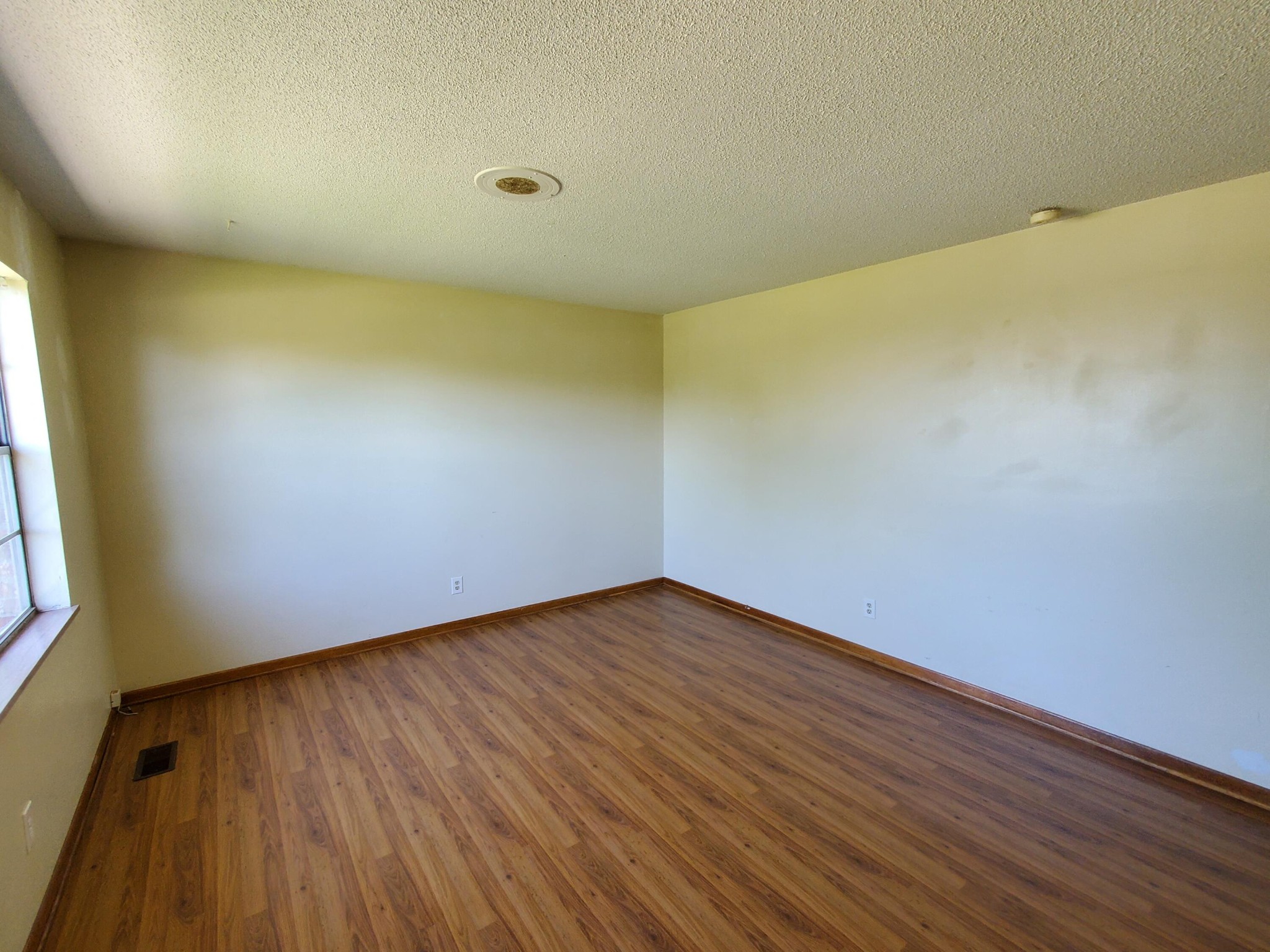 2038 Cheltenham Road Maryville, TN 37804 - Photo 5 of 19 Gallery Image 5