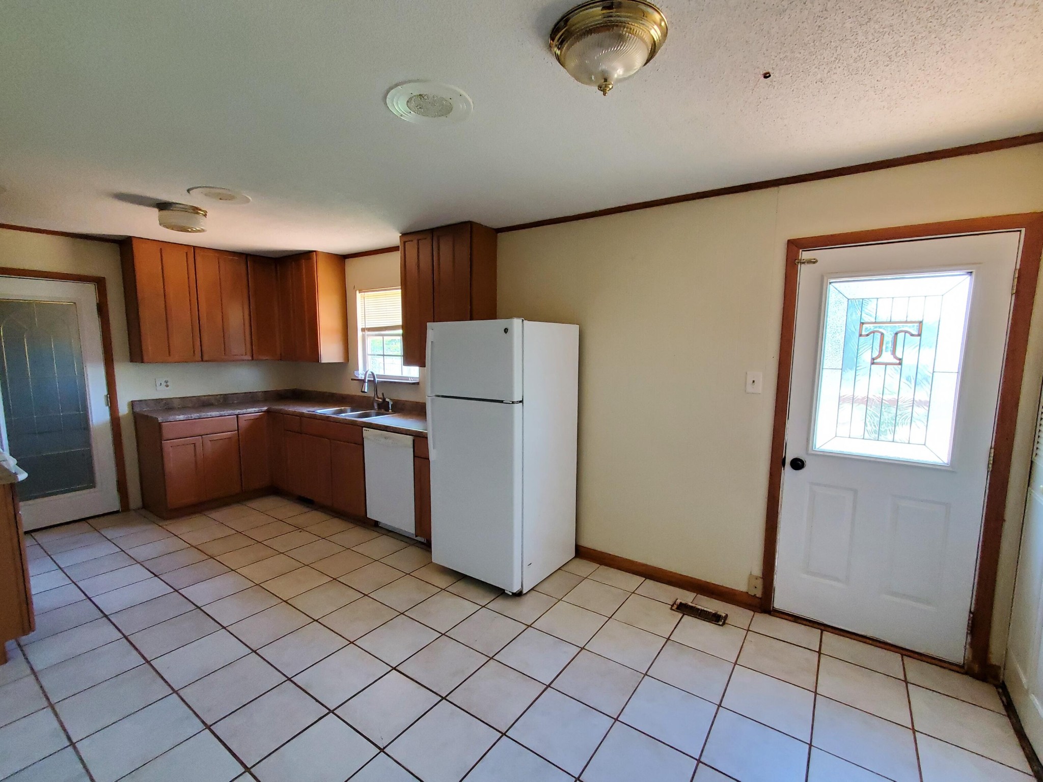 2038 Cheltenham Road Maryville, TN 37804 - Photo 7 of 19 Gallery Image 7