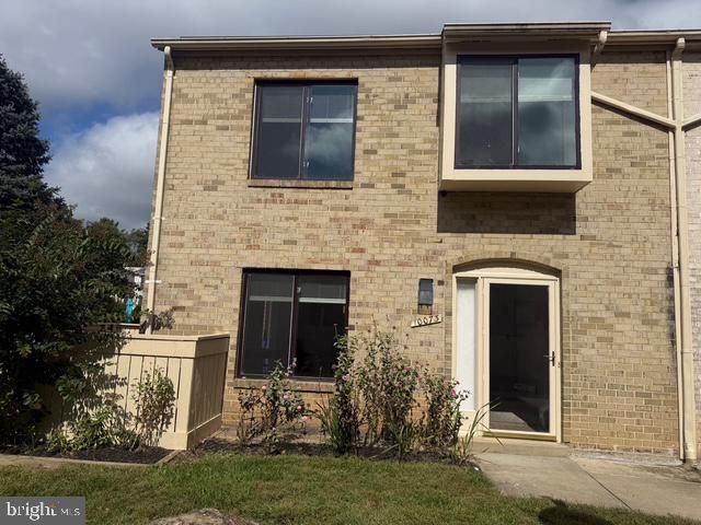 $359,900 | 10073 Ridgeline Drive, Gaithersburg, MD 20886