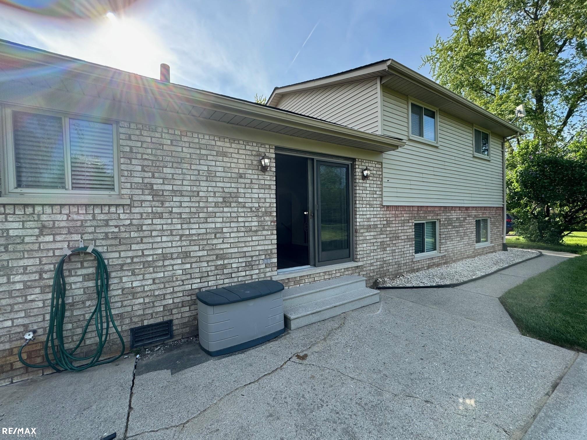 70160 Hicks Road Armada, MI 48005 - Photo 4 of 20