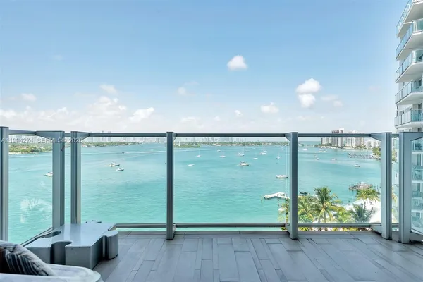 $4,700 | 1100 West Avenue, Unit 1020, Miami Beach, FL 33139